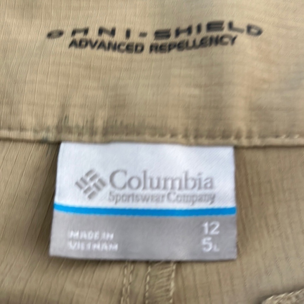 columbia women’s shorts, size 12 - Picture 3 of 6